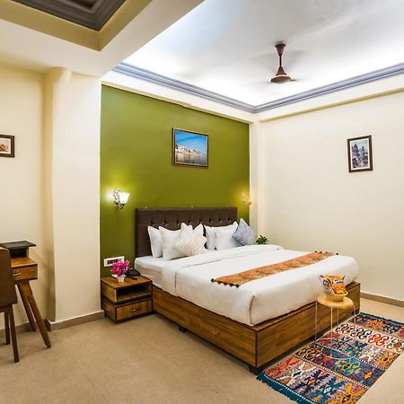 Tripli Hotels Silver Shine Varanasi Eksteriør billede