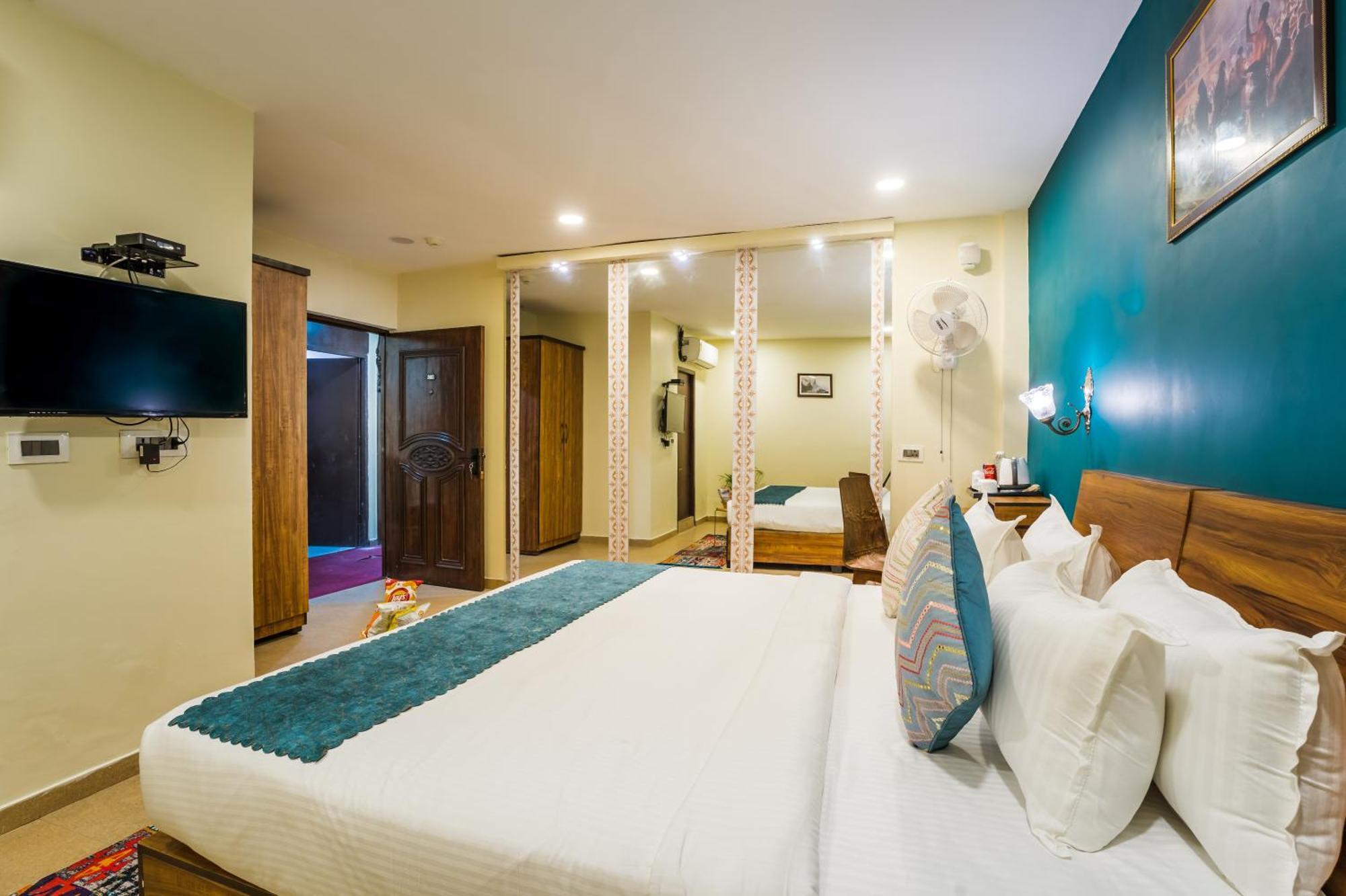 Tripli Hotels Silver Shine Varanasi Eksteriør billede