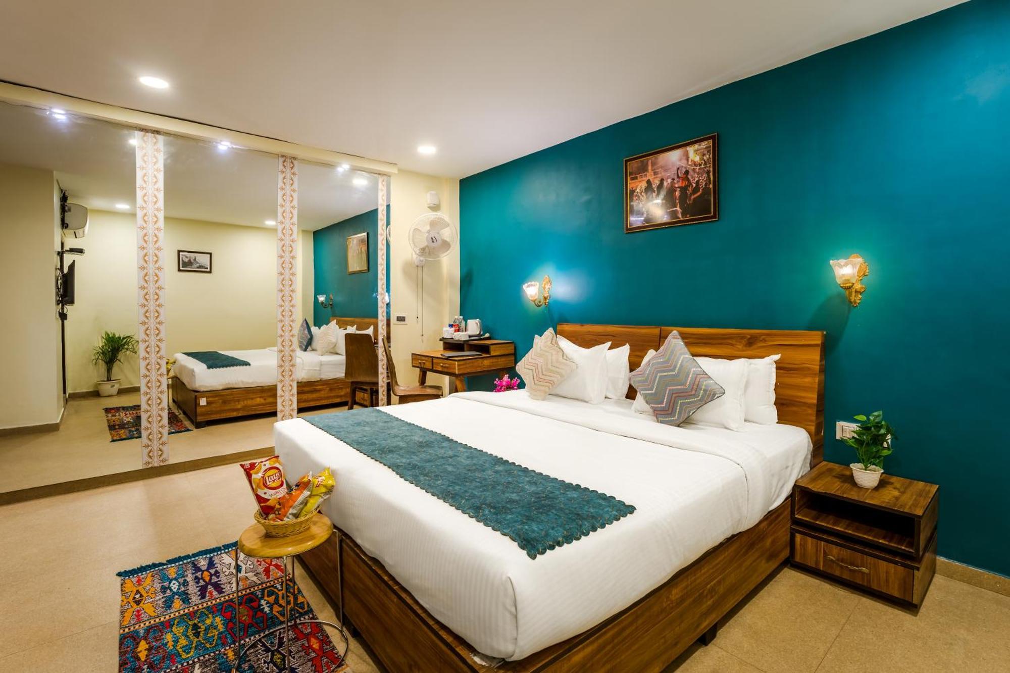 Tripli Hotels Silver Shine Varanasi Eksteriør billede
