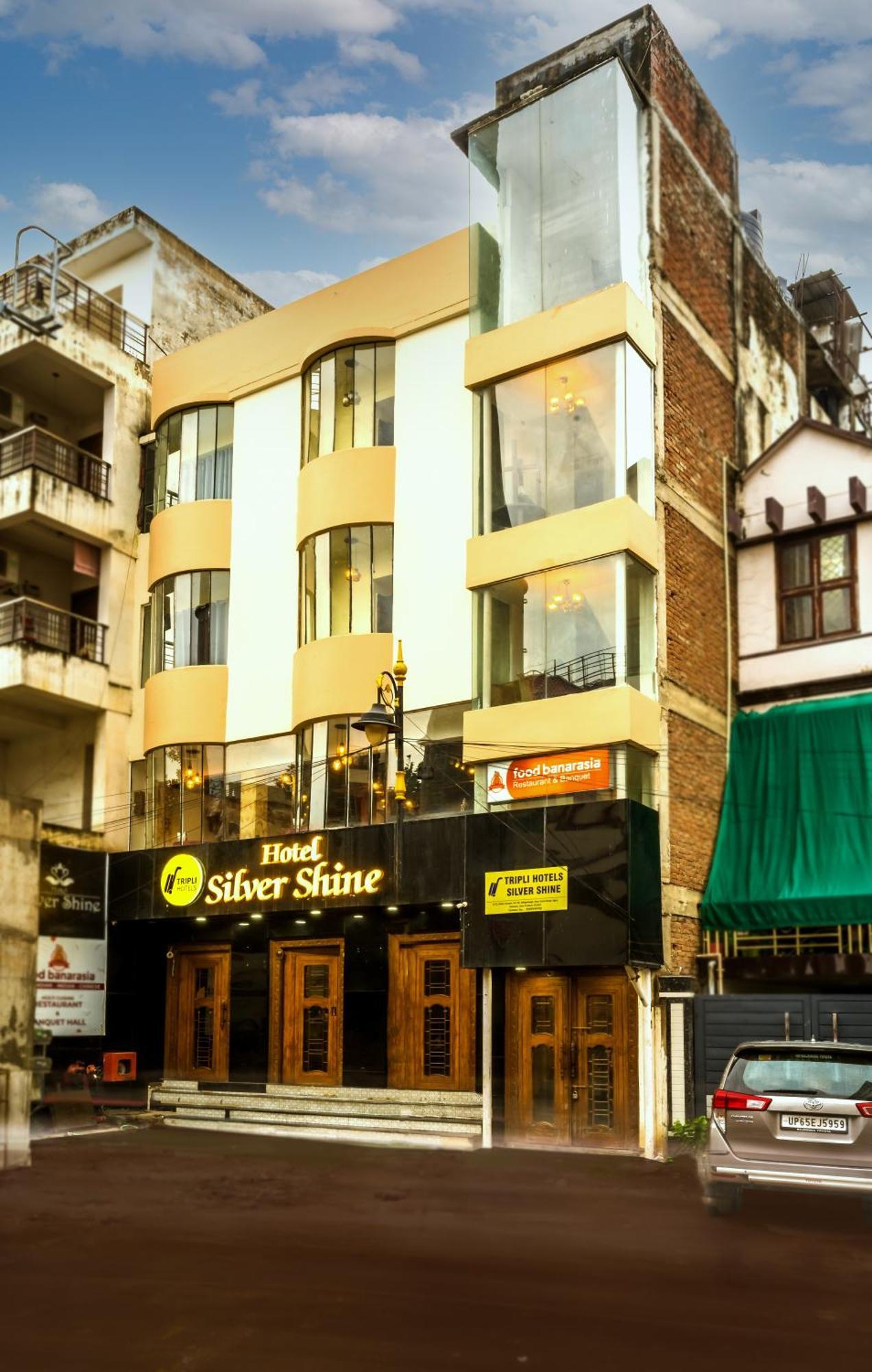 Tripli Hotels Silver Shine Varanasi Eksteriør billede